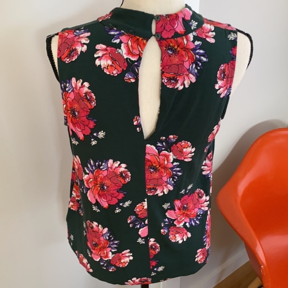 Anthropologie Vanessa Virginia Stretchy Top. Like New! - Picture 5 of 13
